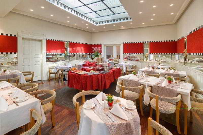 Mamaison Riverside Hotel Prag
